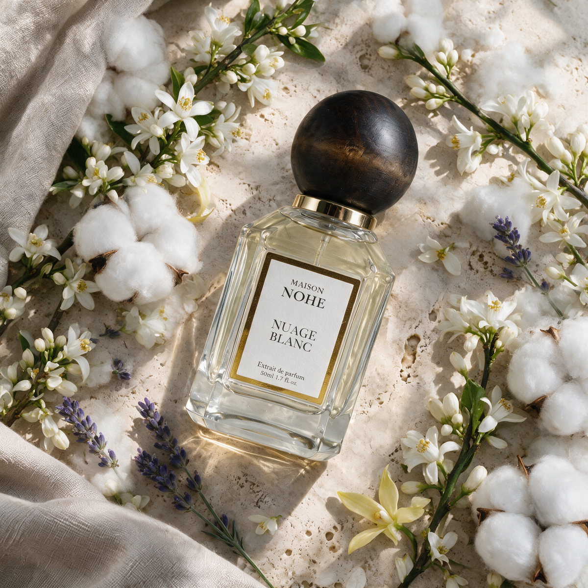 Nuage Blanc, extrait de parfum, et ses notes